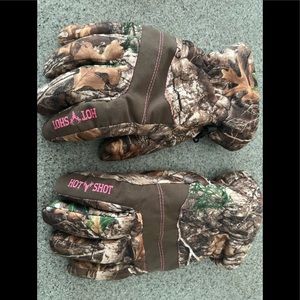 Hotshot Camo Winter Gloves